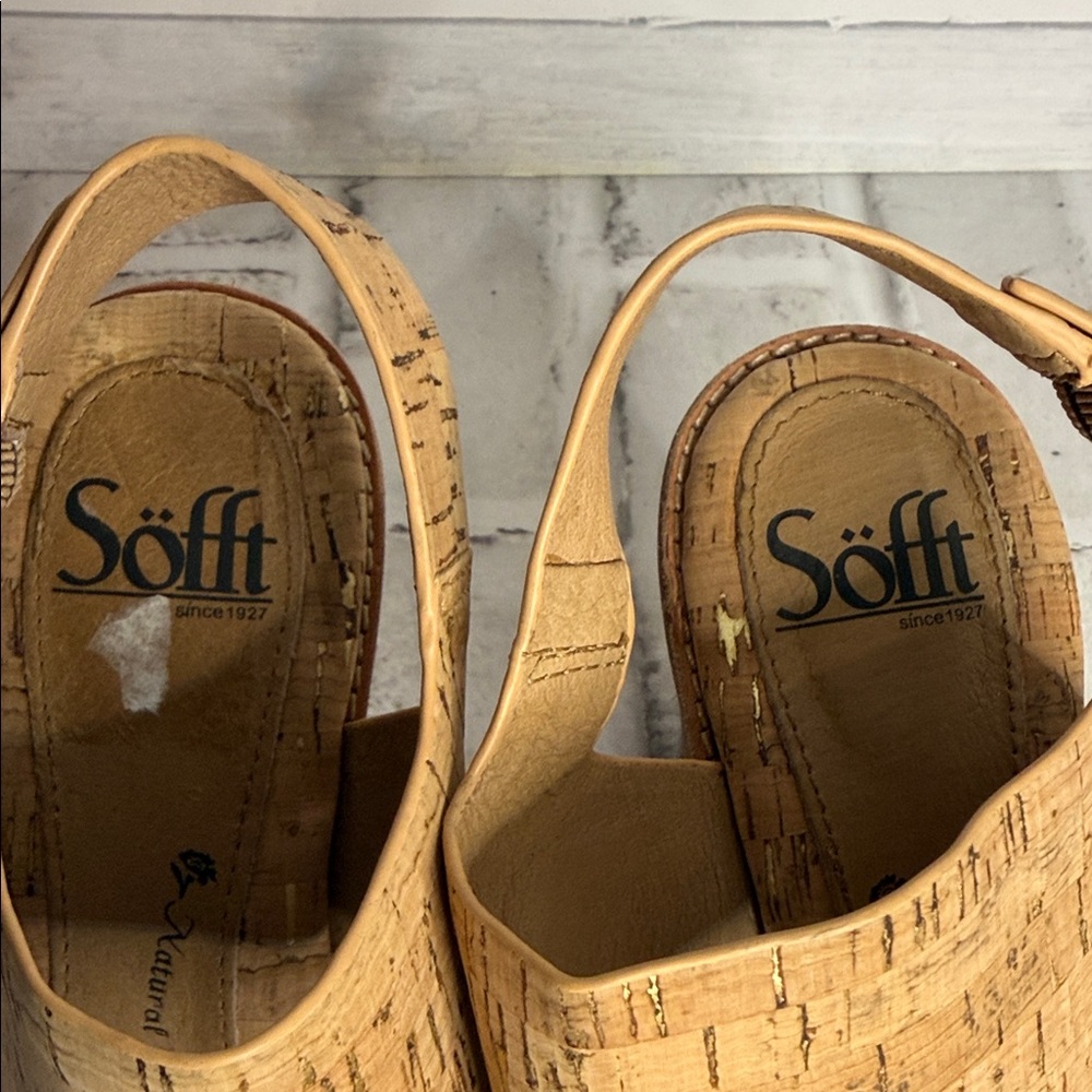 Sofft Tan Cork‎ Heeled Sandals - Picture 2 of 7